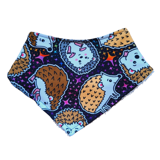Hedgehog print dribble bibs