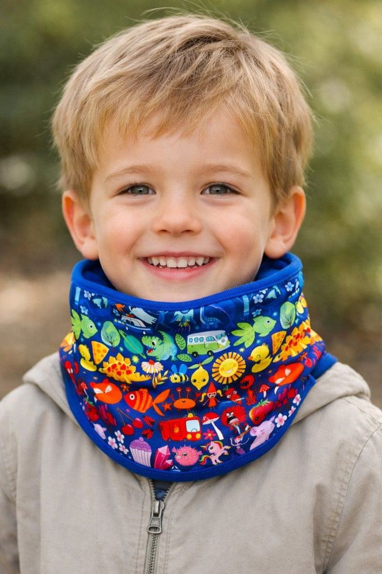 Image of a child wearing a colourful snood 